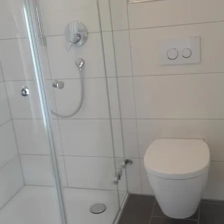 Rosa Apartment Friedrichshafen