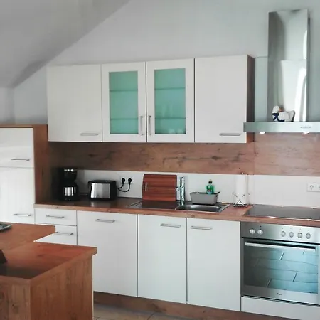 Rosa Apartment *