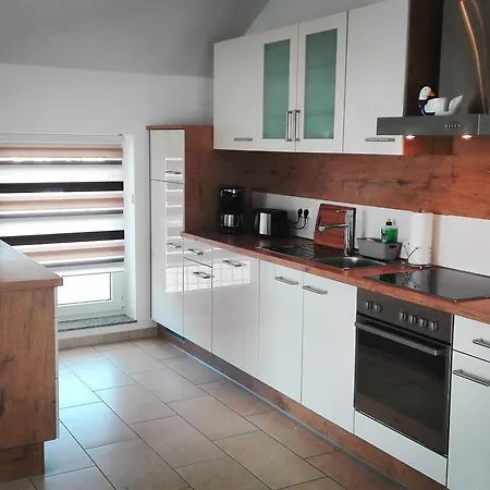 Rosa Apartment Friedrichshafen
